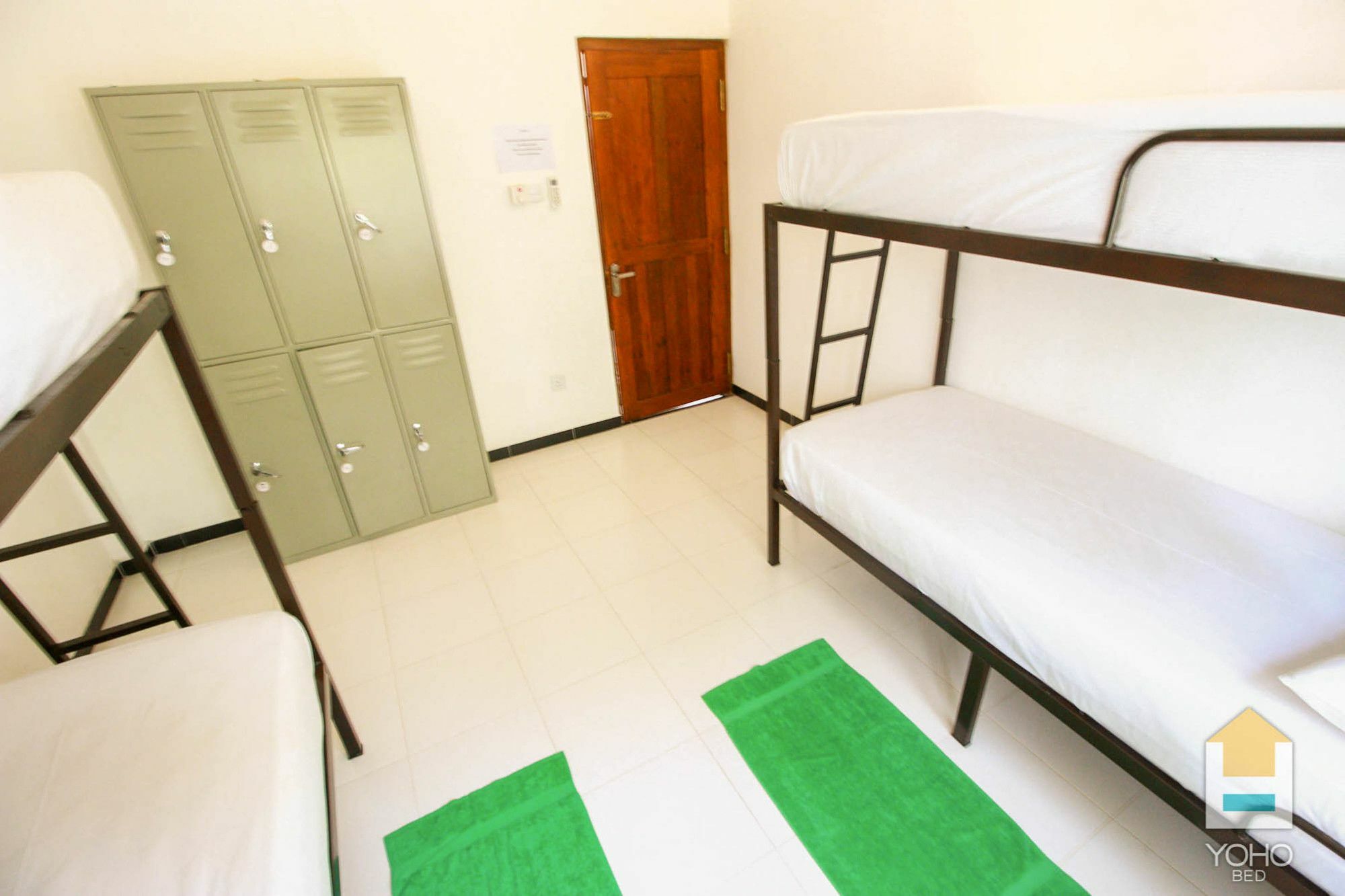 Bed & Bicycle Hostel Dehiwala-Mount Lavinia Exterior photo